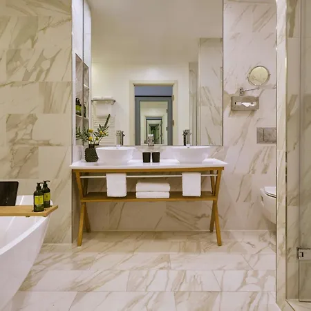 The Posthouse Potsdamer Platz- Leonardo Limited Edition 4*