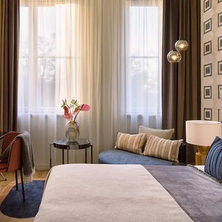 The Posthouse Potsdamer Platz- Leonardo Limited Edition