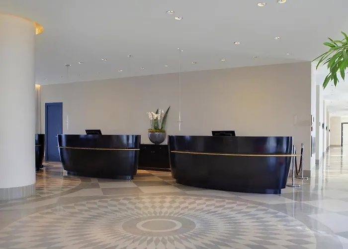 The Posthouse Potsdamer Platz- Leonardo Limited Edition فندق برلين