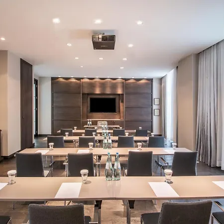 호텔 The Posthouse Potsdamer Platz- Leonardo Limited Edition 4*