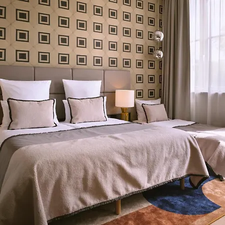 The Posthouse Potsdamer Platz- Leonardo Limited Edition