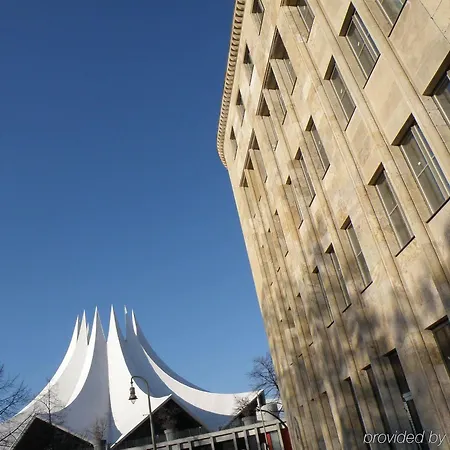 The Posthouse Potsdamer Platz- Leonardo Limited Edition 4*