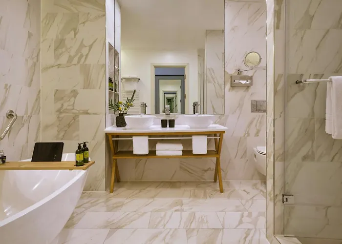 The Posthouse Potsdamer Platz- Leonardo Limited Edition 4*